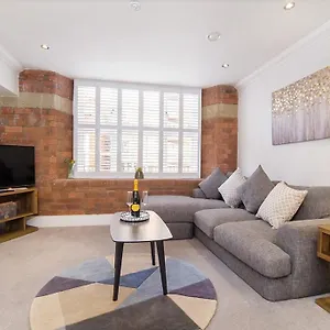 https://55-cocoa-suites-york.yorkshirehotels.net